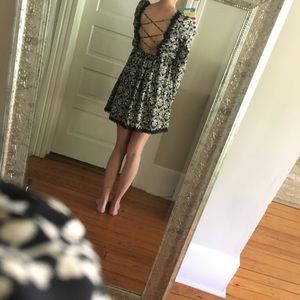 black dress. long sleeve dress.